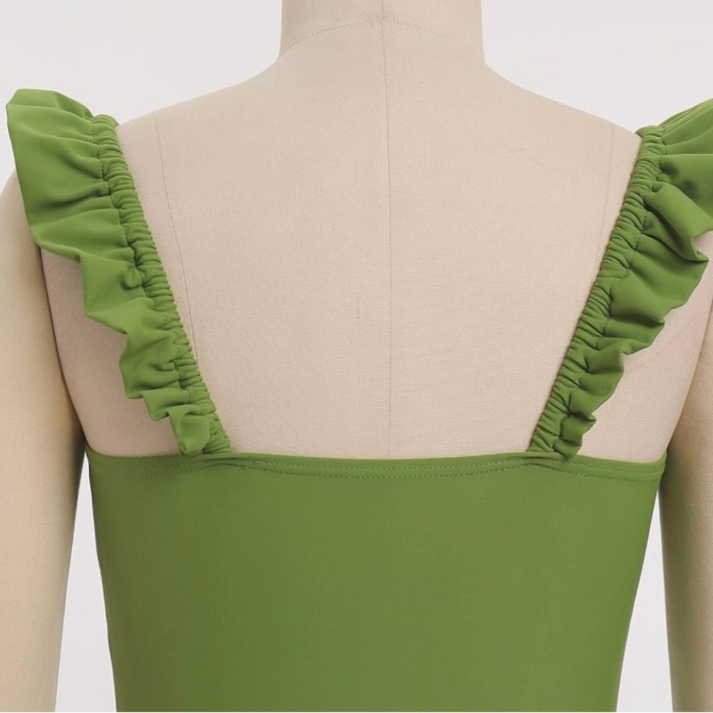 NWOT - Women’s One-Piece Swimsuit Retro Green Medium with Padded Bra